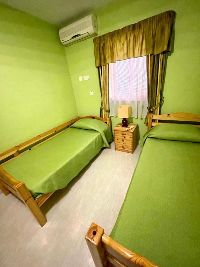 Regent Court - 3 Bedroom Apartment Within Walking Distance From Seafront San Pawl il-Baħar Extérieur photo