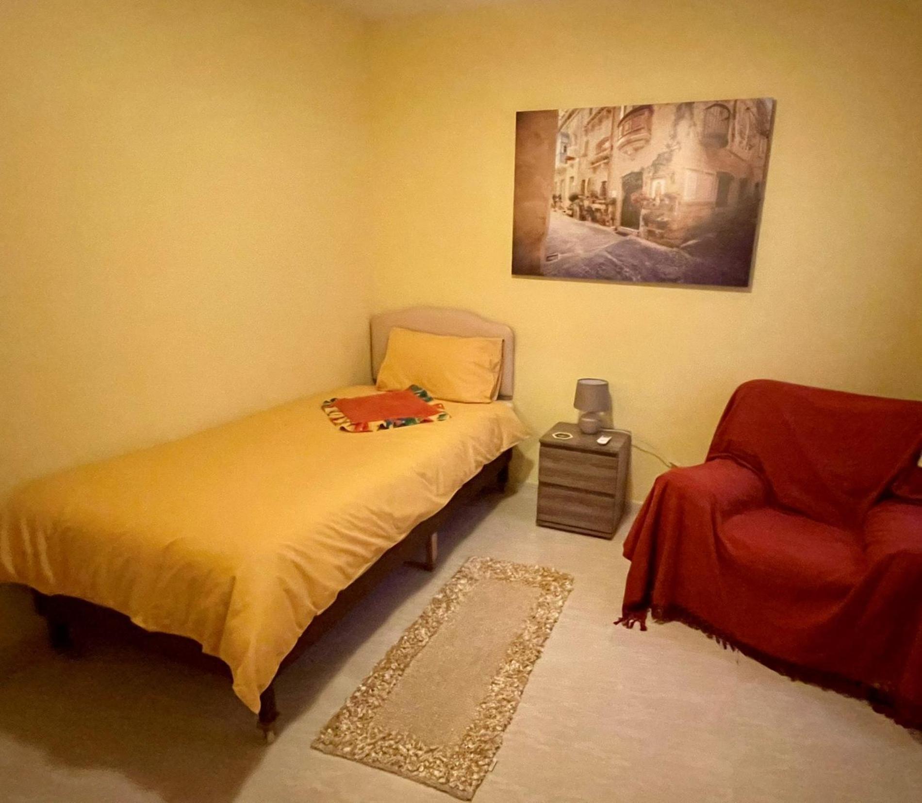 Regent Court - 3 Bedroom Apartment Within Walking Distance From Seafront San Pawl il-Baħar Extérieur photo