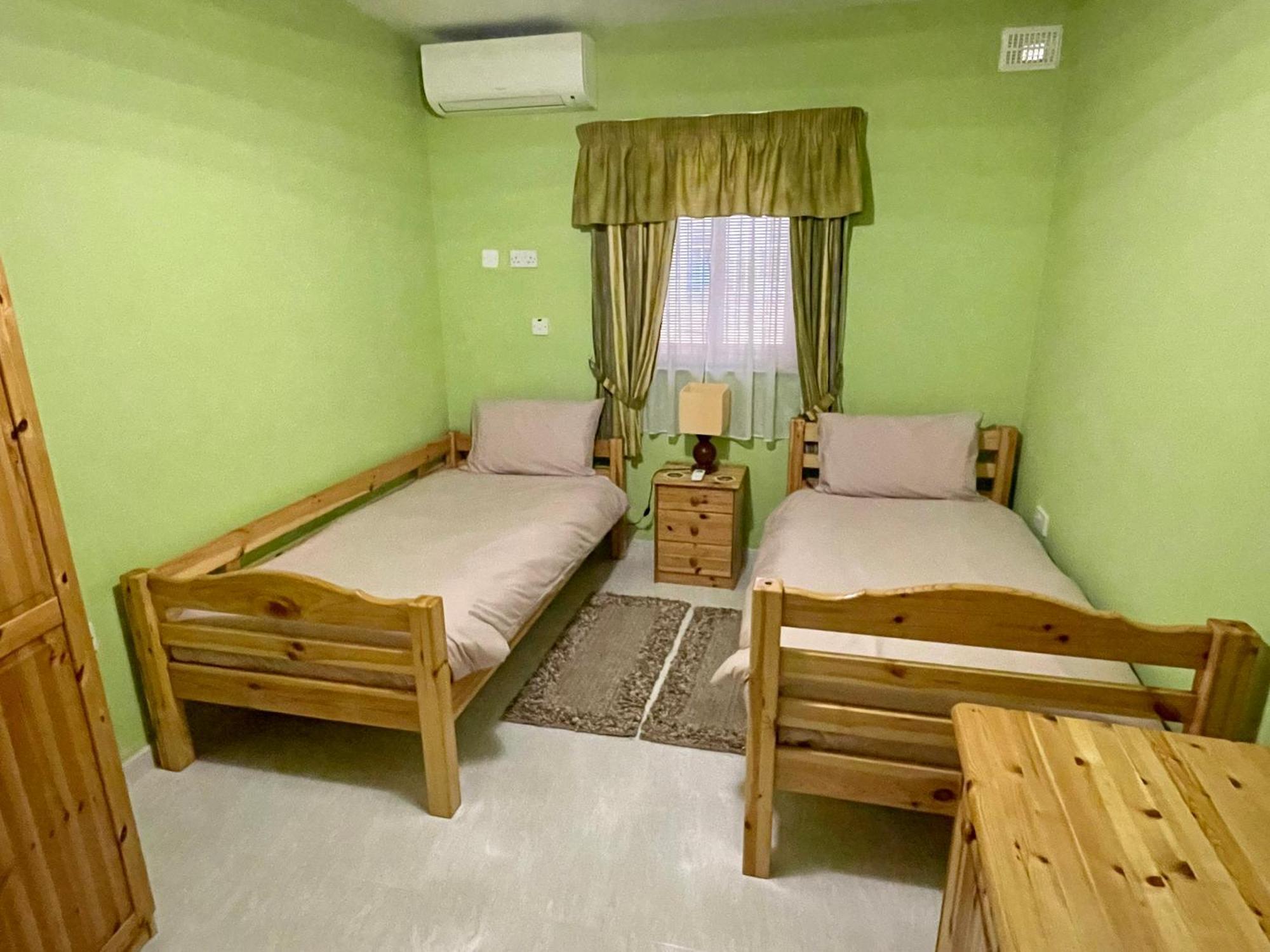 Regent Court - 3 Bedroom Apartment Within Walking Distance From Seafront San Pawl il-Baħar Extérieur photo