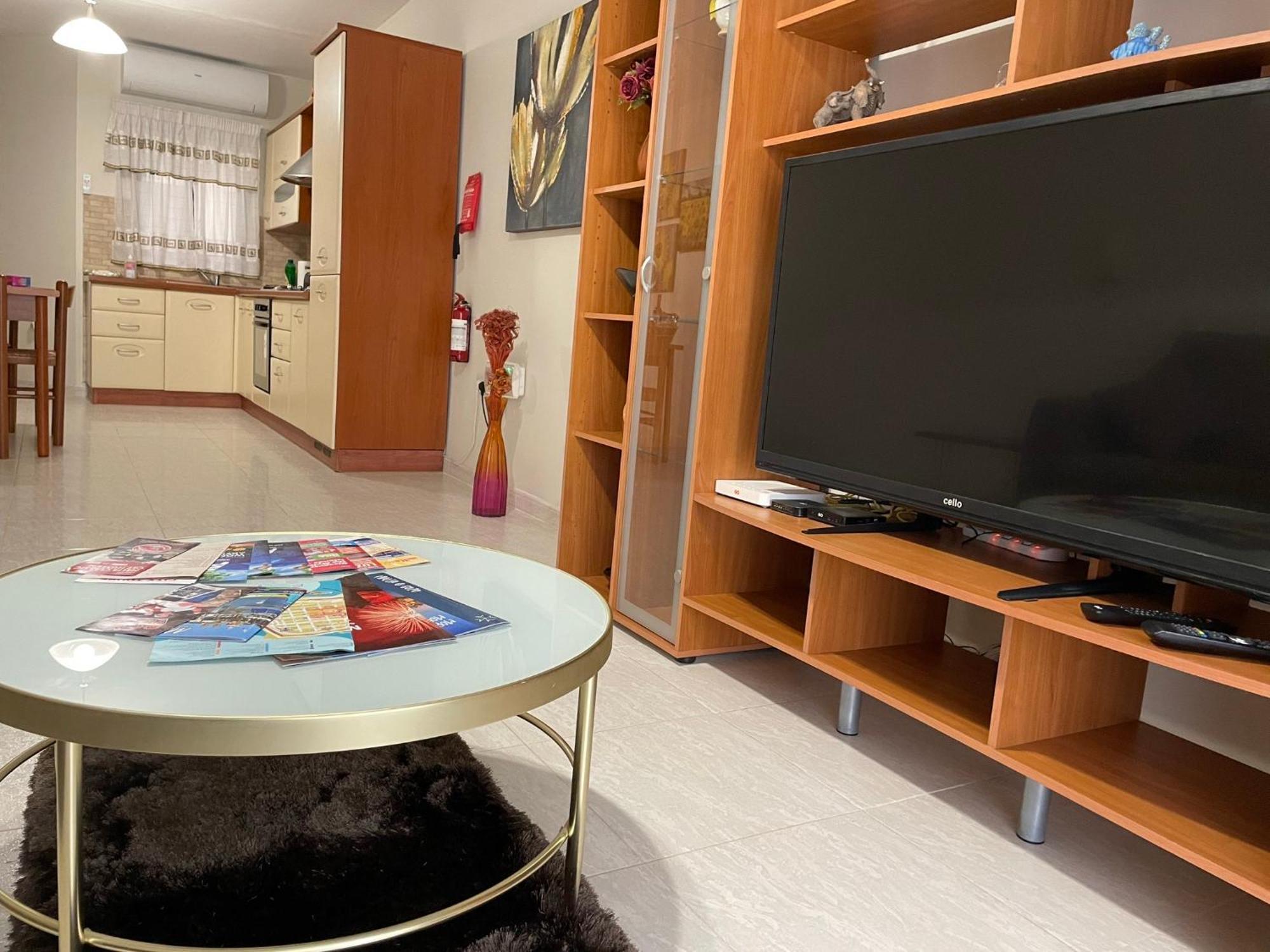 Regent Court - 3 Bedroom Apartment Within Walking Distance From Seafront San Pawl il-Baħar Extérieur photo