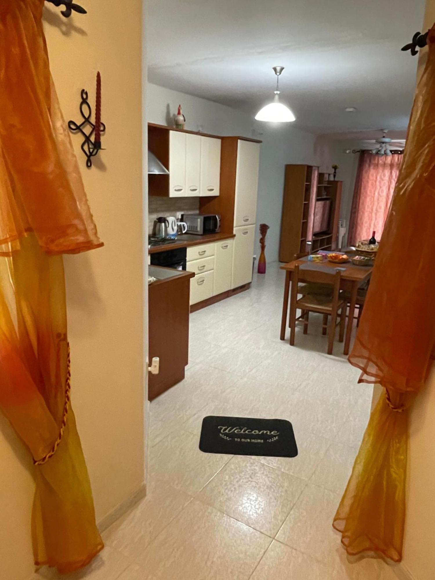 Regent Court - 3 Bedroom Apartment Within Walking Distance From Seafront San Pawl il-Baħar Extérieur photo